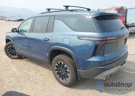 2025 Chevrolet Traverse Awd Z71 from USA, damaged, VIN 1GNEVJRS6SJ225657